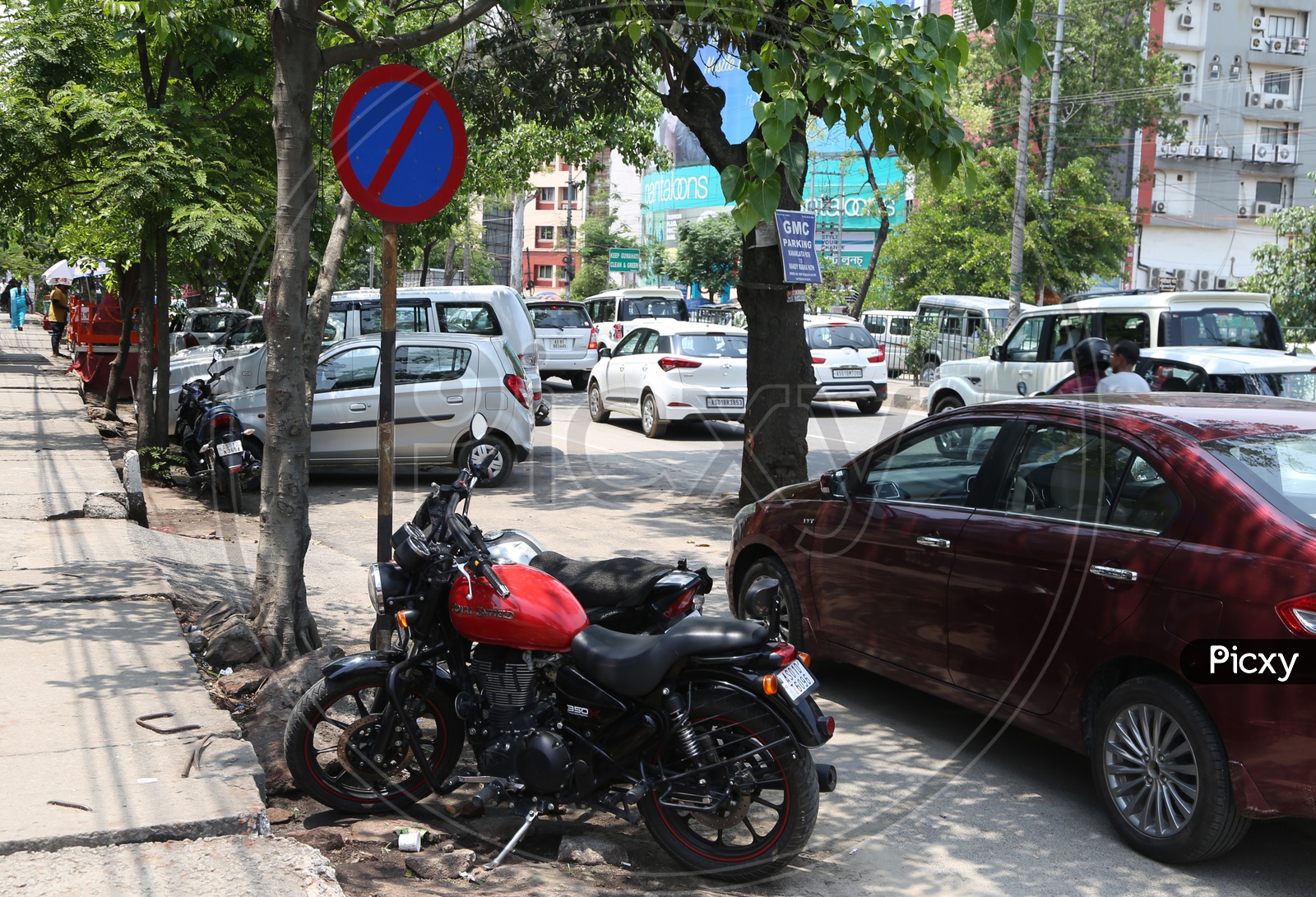 Vehicles Parked At No Parking  Zones