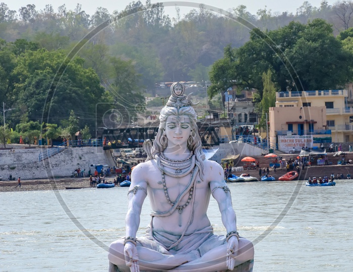 Lord Shiva statue in Rishikesh