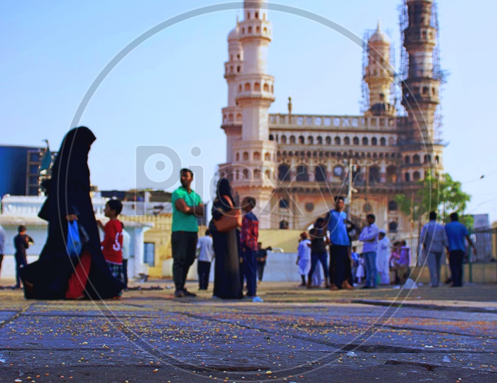 Daily life scenario picture is the best at charminar