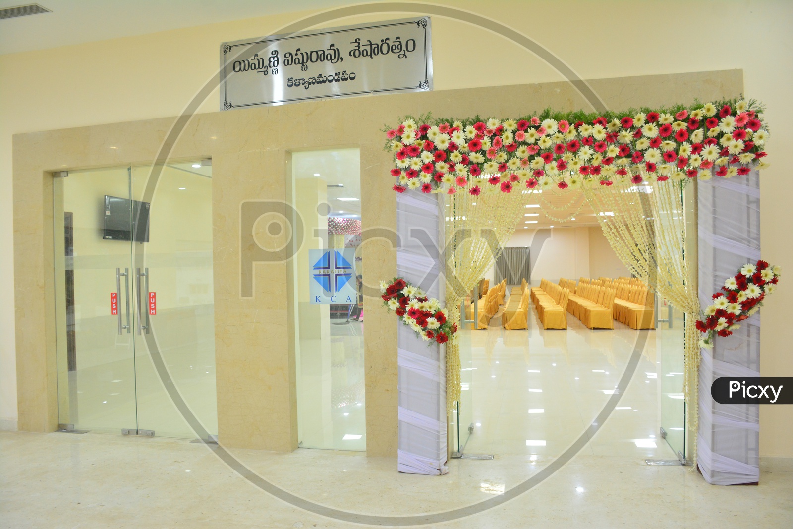 Decoration With  Fresh Flowers  in a Wedding Hall  or Convention Hall