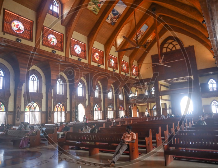 interiors of madre de deus church trivandrum