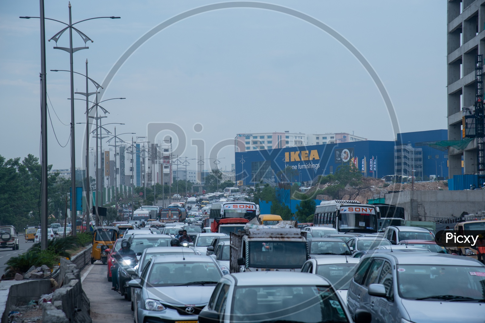Traffic  Jam  At Urban City Roads due To Flyover Constructions