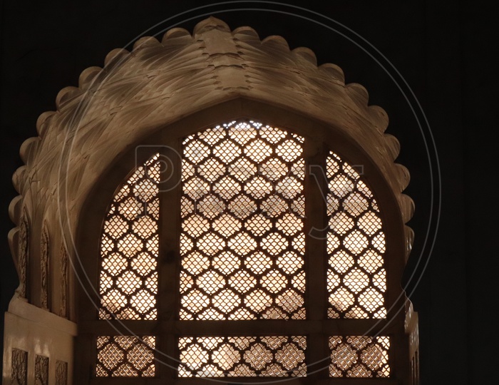 Architecture Of Windows With Mesh  In Bibi Ka Maqbara