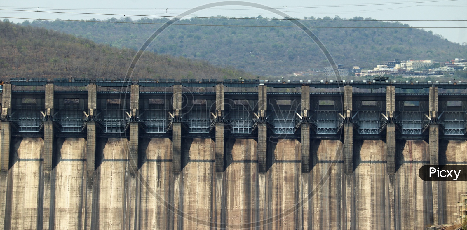 Srisailam Dam   or  Reservoir Dam With Gates Closed