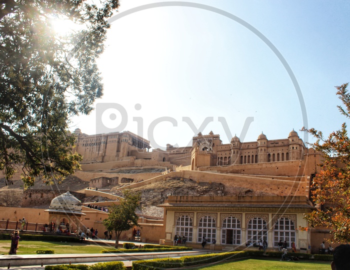 A sunny day at amer fort
