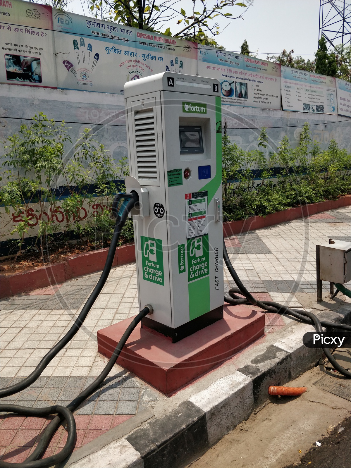 Fast / Rapid charger for the electric cars and vehicles in Hyderabad