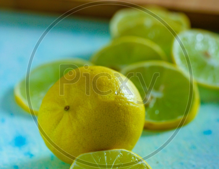 Lemon And Lemon Slices