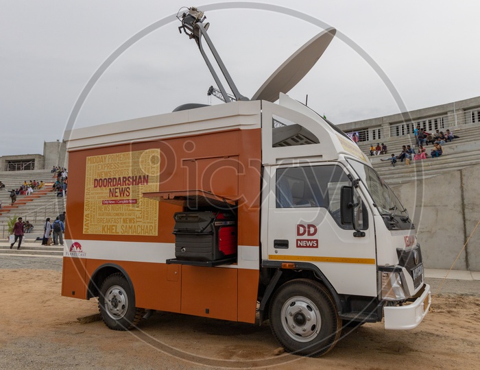 DD News Or Doordarshan News Broadcasting Vehicle At  GSLV Mk III  M1  Chandrayaan 2 Launch in SHAR