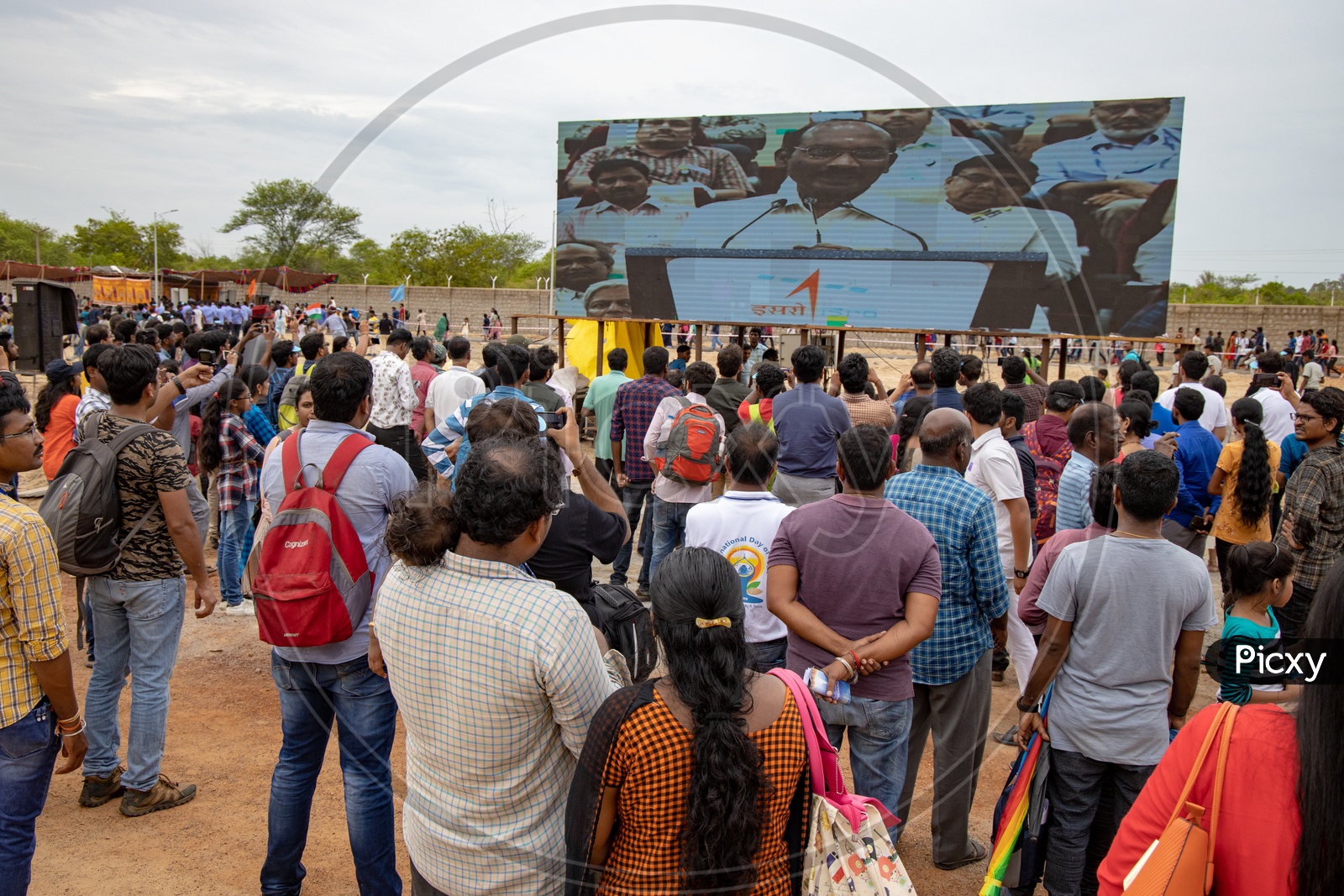 Visitors Or Crowd Watching  K. Sivan  , ISRO Chairperson  Speech On Big Screen Arranged at Visitor Gallery after Chandrayaan 2 Launch In SHAR