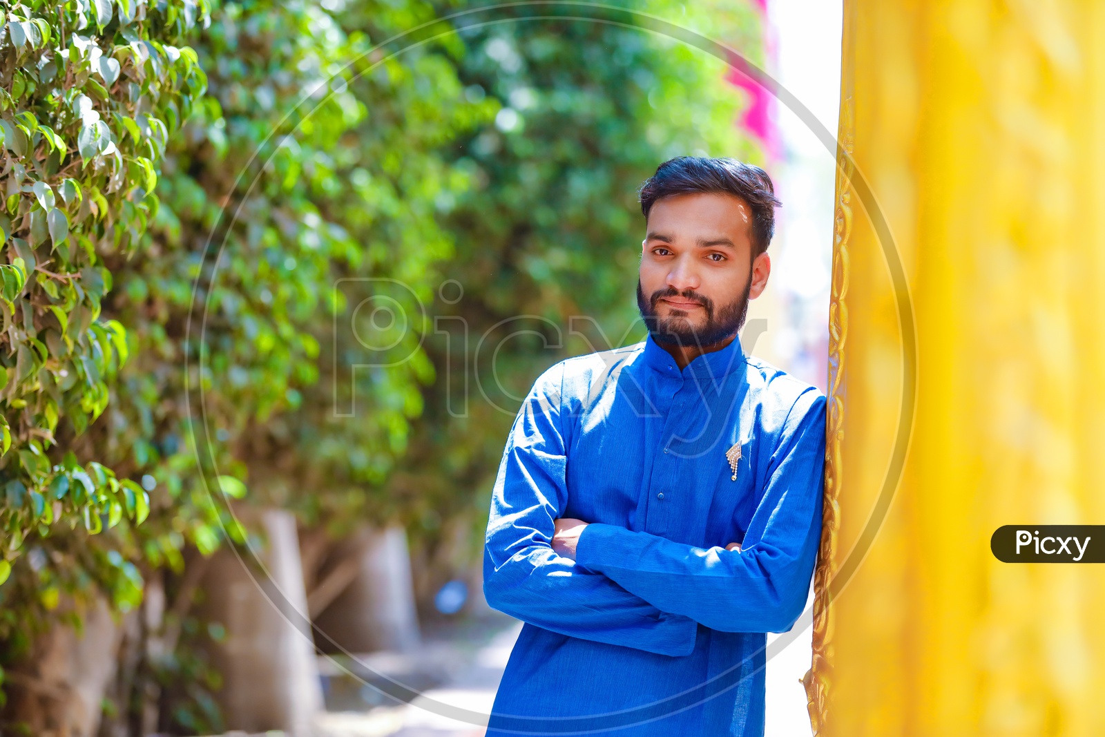 Indian man wear on traditional clothes with white scarf posed outdoor.  10491793 Stock Photo at Vecteezy