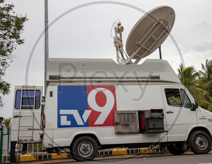 TV9  News Broadcasting Vehicle At SHAR For Chandrayaan Launch