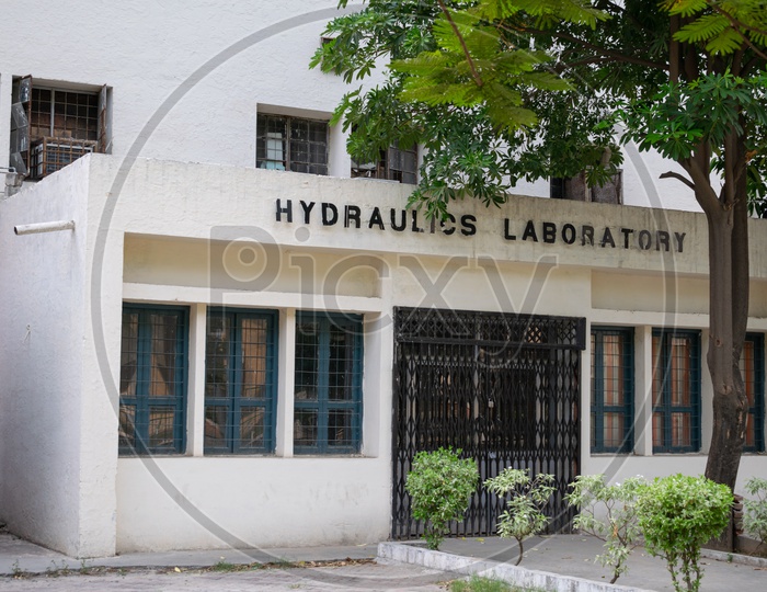 Hydraulics  Laboratory, Department of Civil Engineering, Indian Institute of Technology Roorkee (IIT Rookee)