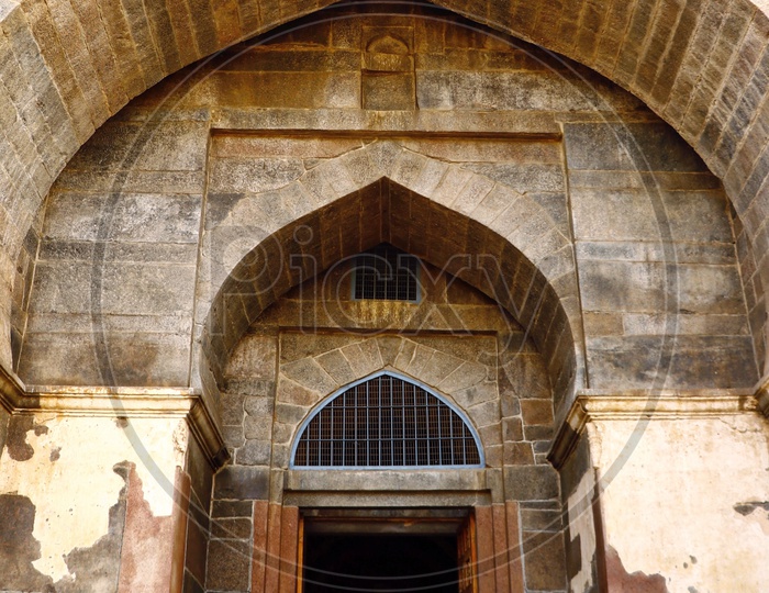 Kush mahal Entrance Door With Arch