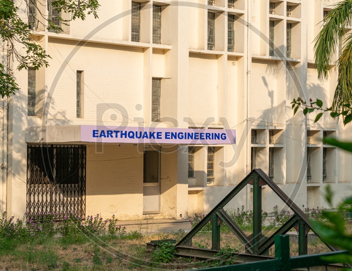 Department Of Earthquake Engineering, Indian Institute of Technology Roorkee (IIT Roorkee)