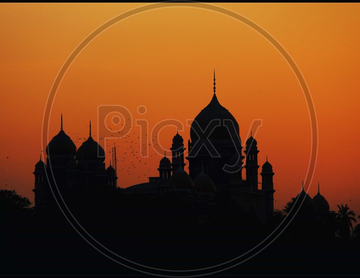 silhouette of the high court of telangana
