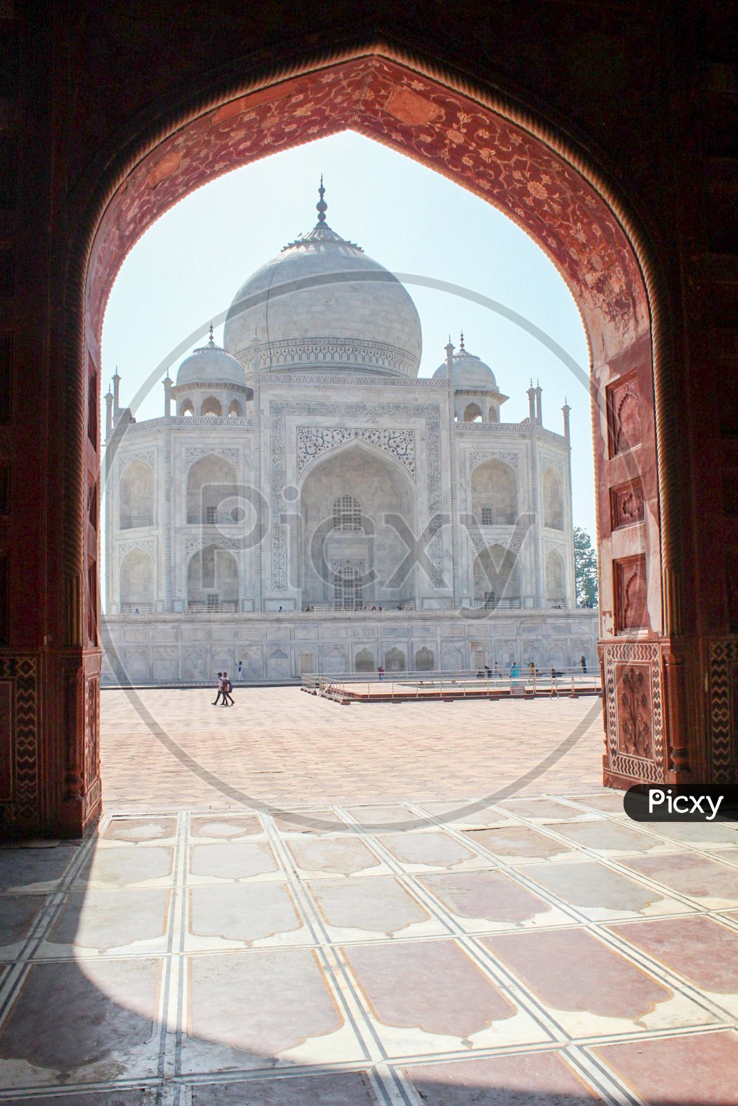 Taj Mahal on a sunny morning