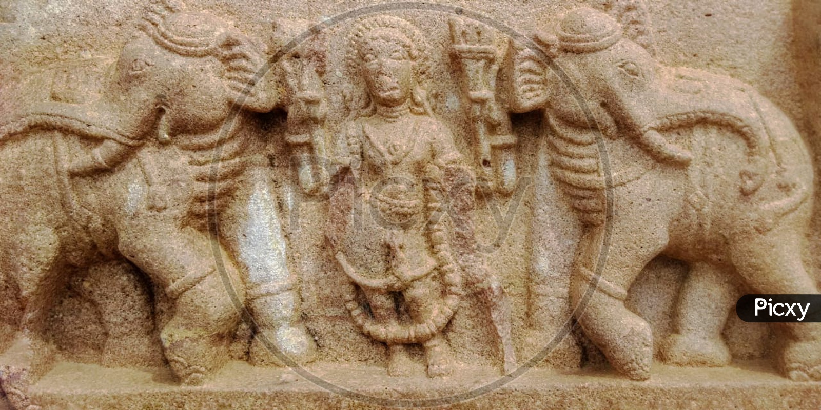 Stone Sculptures On Walls Of Ancient  Hindu Temple  Built During  Kakathiya Dynasty In  Warangal