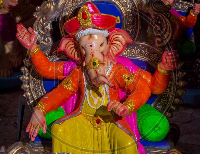 Image of Ganesh Idols In Workshops Vendor Shops For Ganesh Chaturdhi ...