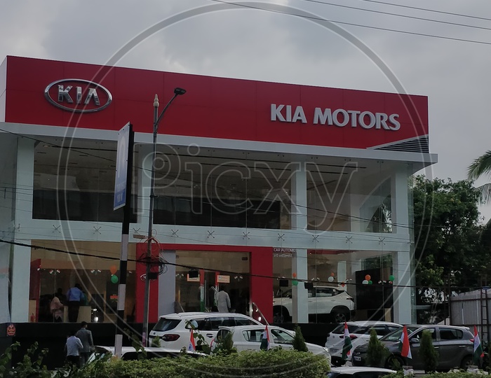 Kia motors store front
