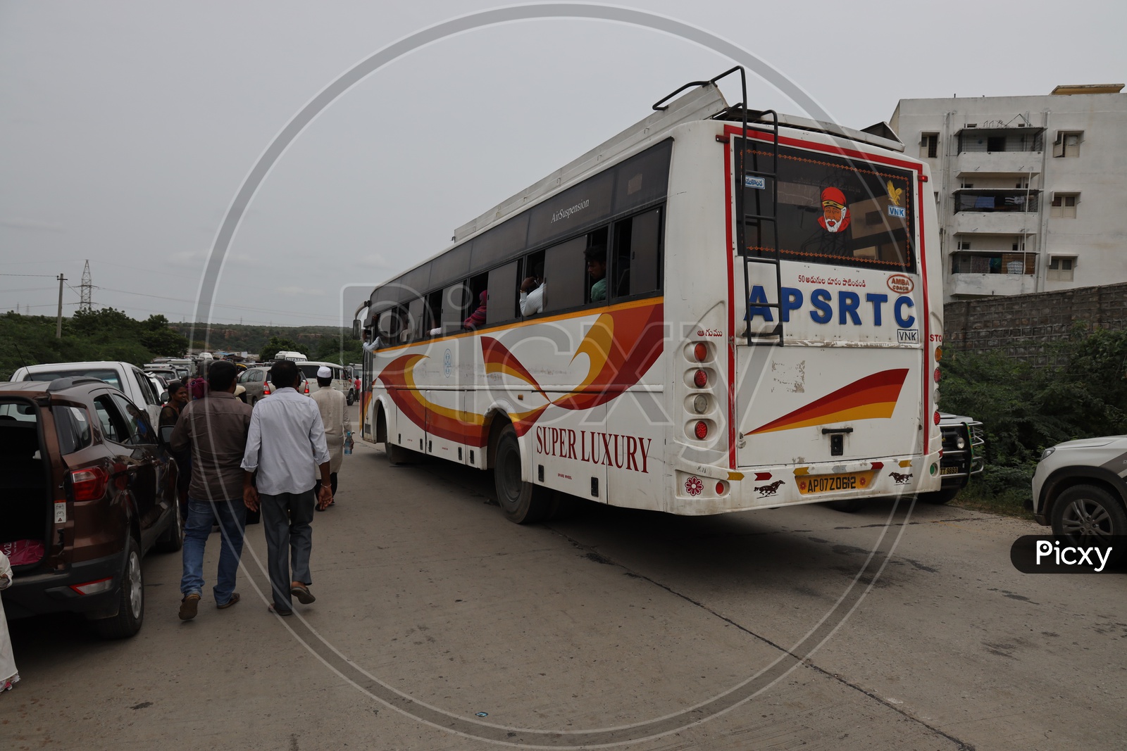 APSRTC Super Luxury Bus to Vinukonda via nagarjuna sagar