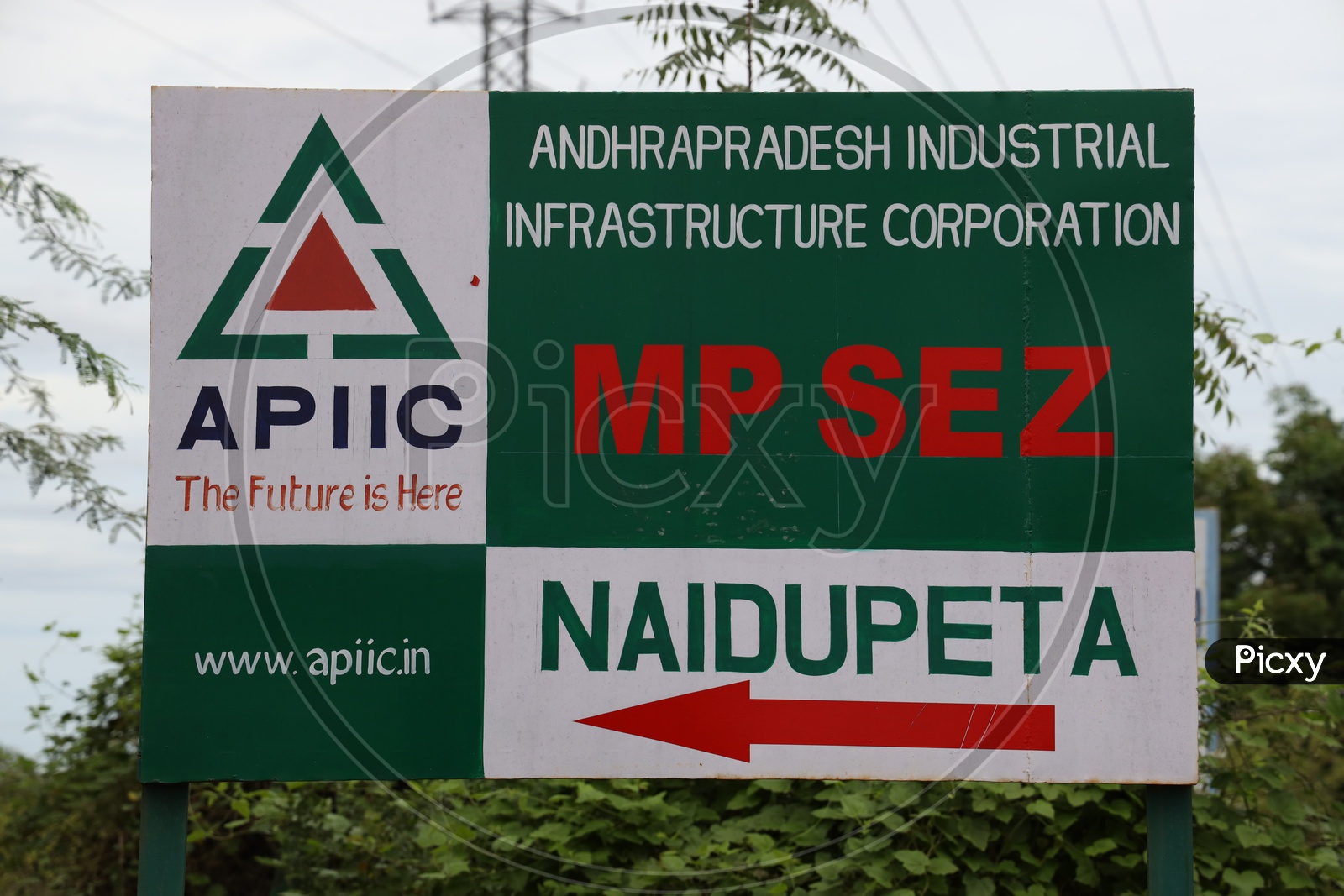 APIIC  Andhra Pradesh Industrial Infrastructure Corporation   MP SEZ  In Naidupeta