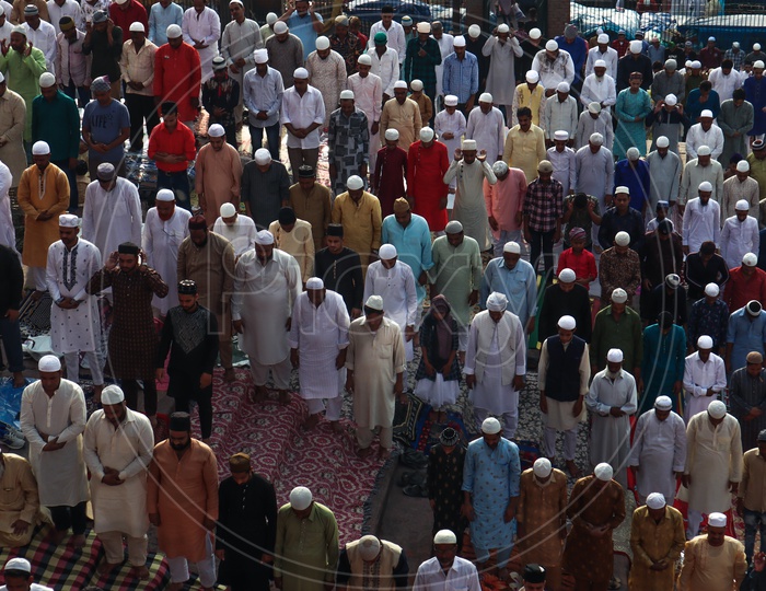 Muslim Devotees Offering Ramdan ranzan Eid-ul-fitr  Prayers at Jama Masjid
