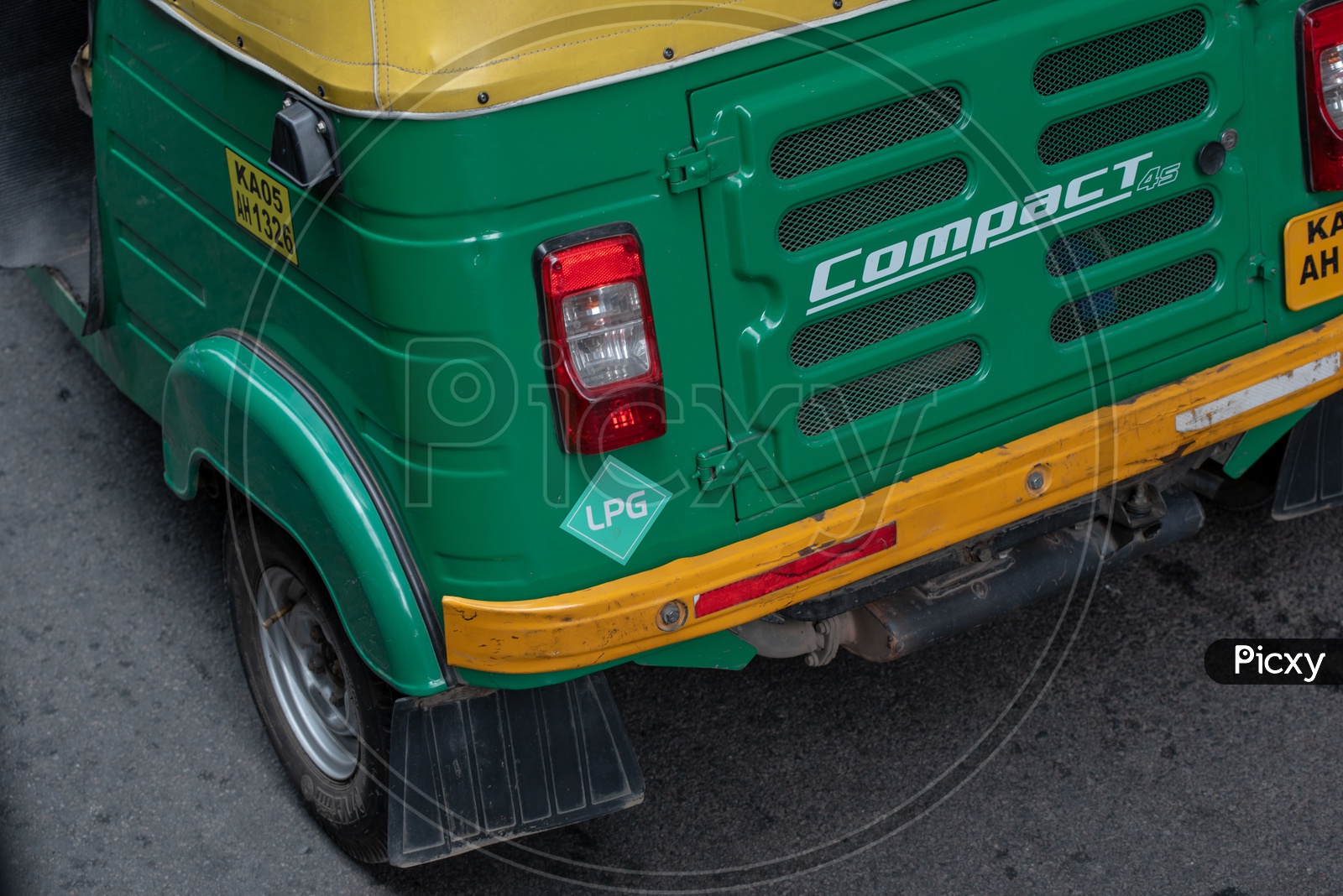 Green Auto  LPG auto tuk tuk pollution emission free auto in Bangalore