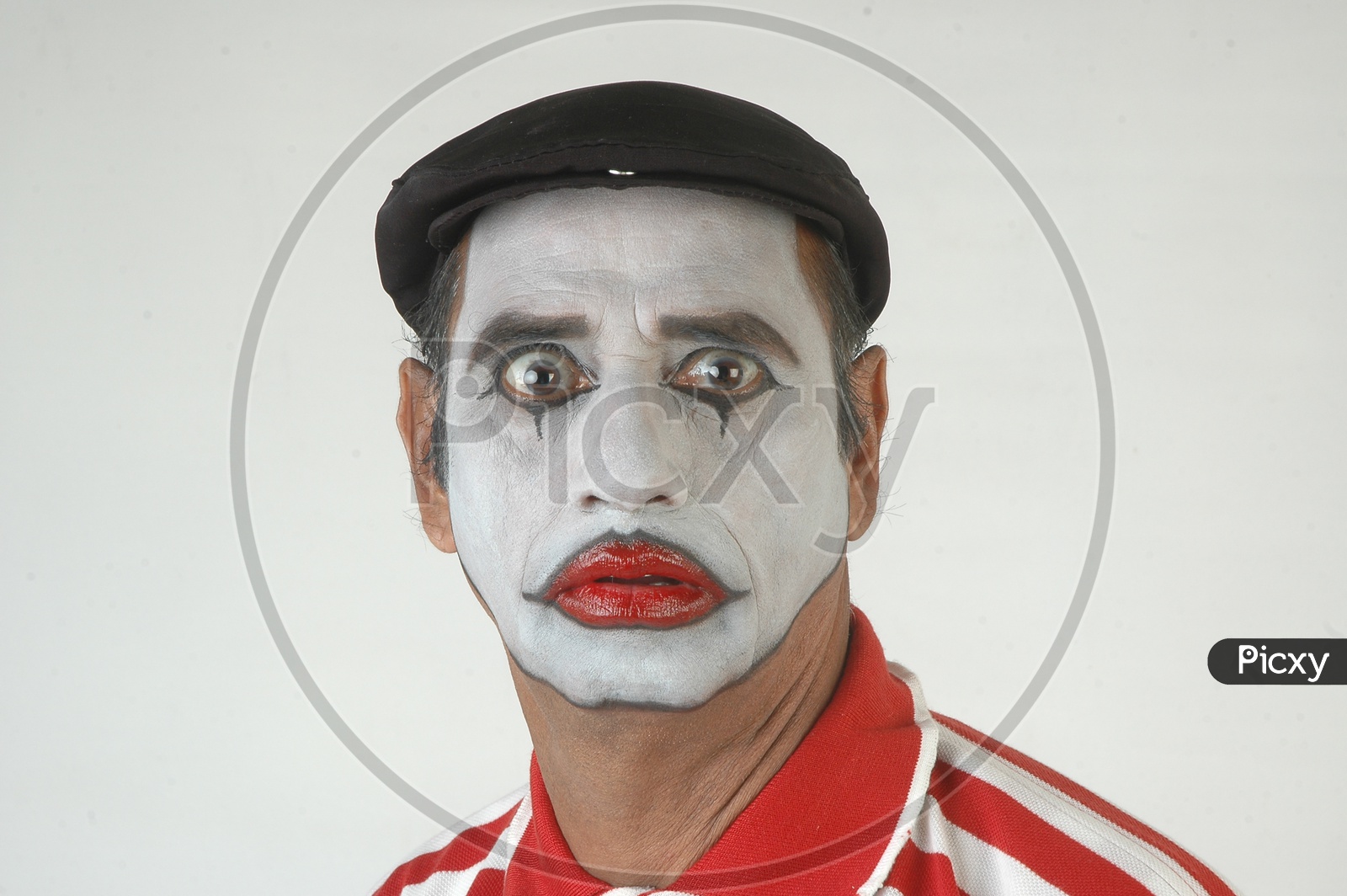 image-of-mime-artist-with-expressions-xd297762-picxy