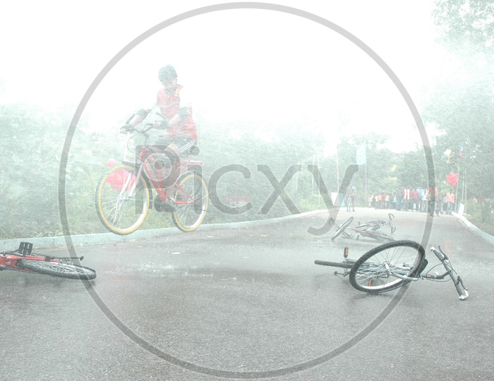 Road Bicycle Racing