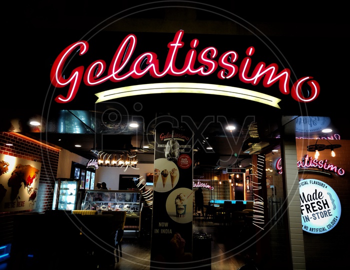 Gelatissimo Dessert Outlet in the city.