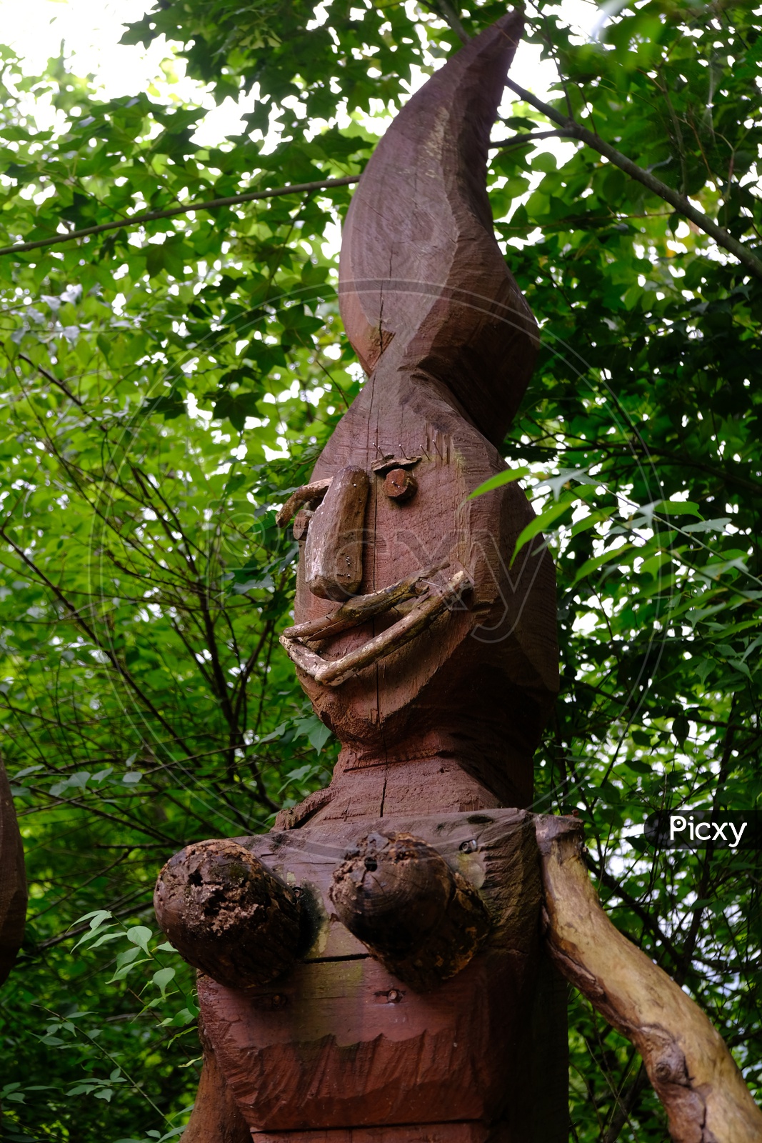Wooden sculptures at Taroko National Park