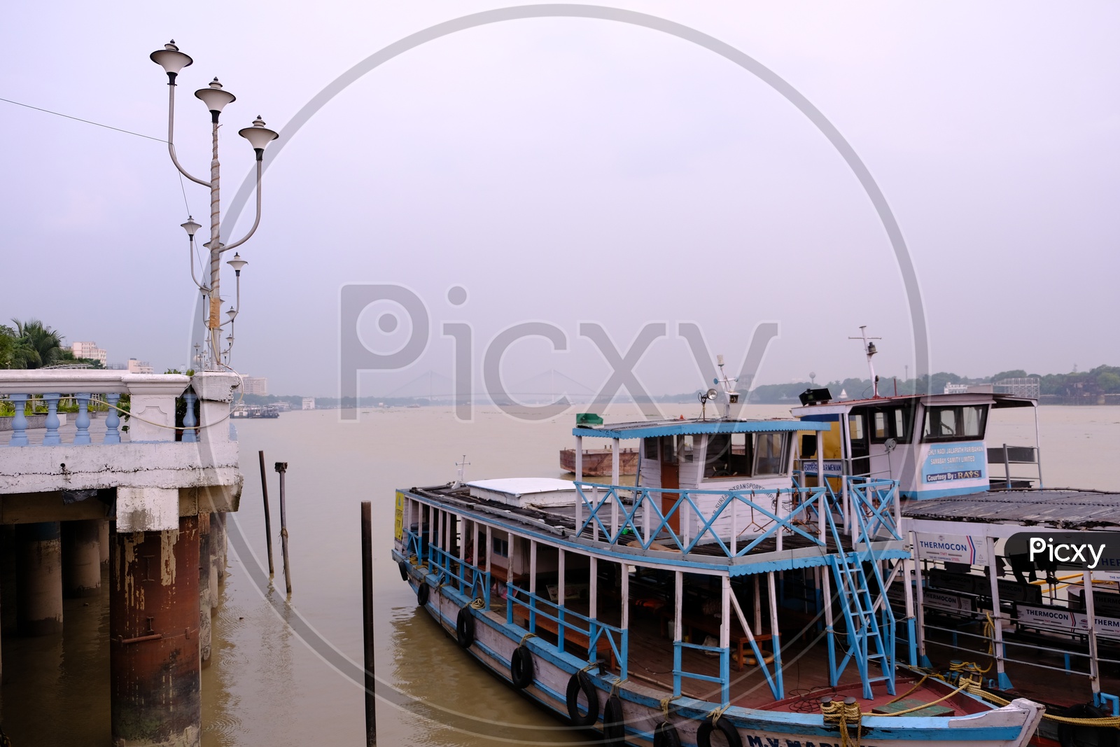 Tourist Boats in Hooghly River at Howrah Bridge