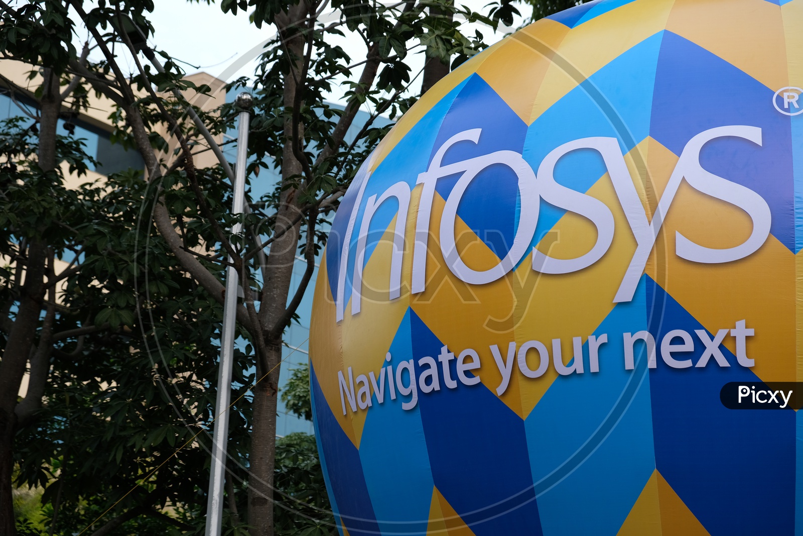 Infosys Q3 Results 2021: Infosys Q3 net profit up 16.6% to Rs 5,197 crore,  ups FY21 revenue growth outlook to 4.5-5% - Industry News | The Financial  Express