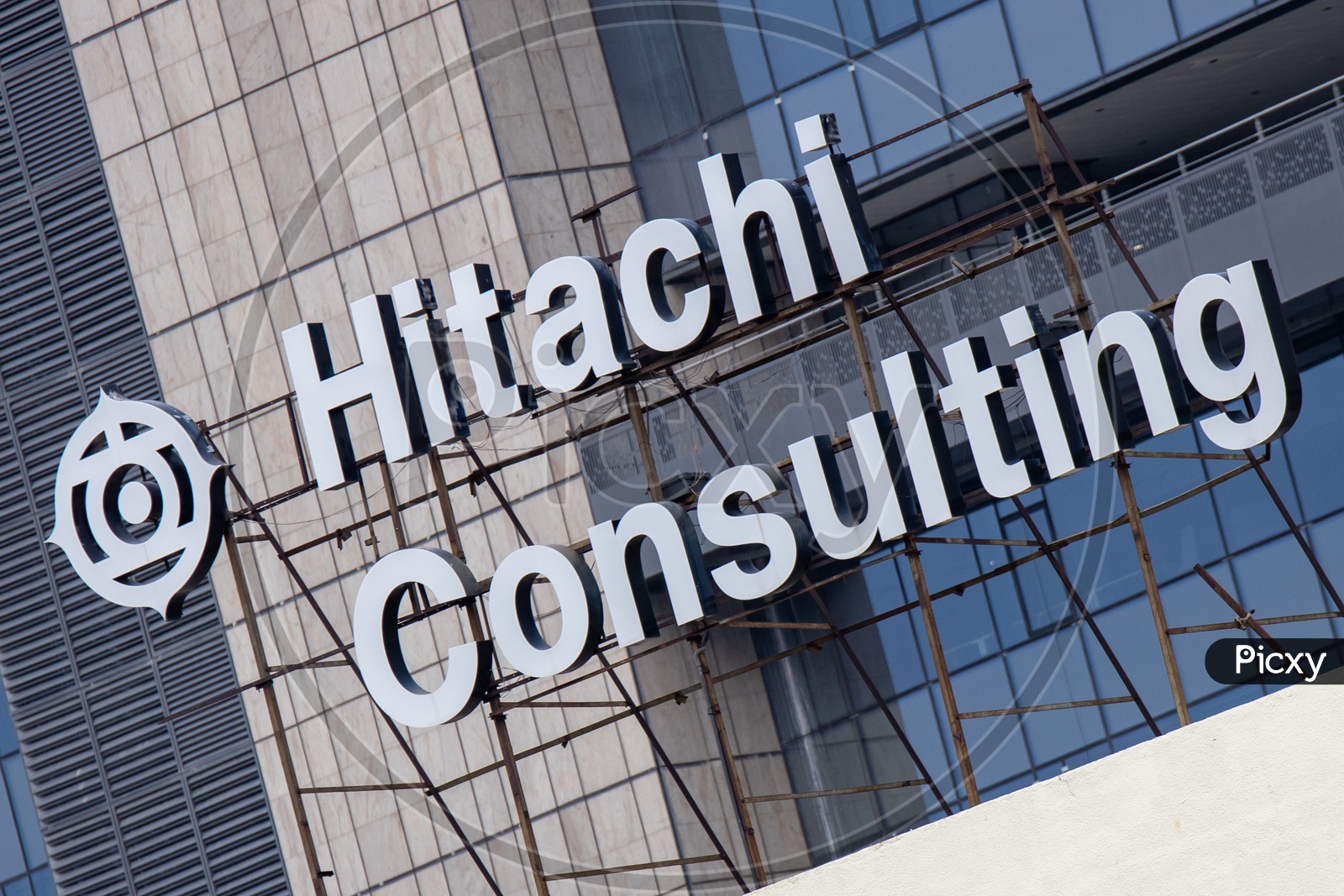 Hitachi Consulting Office, Financial District