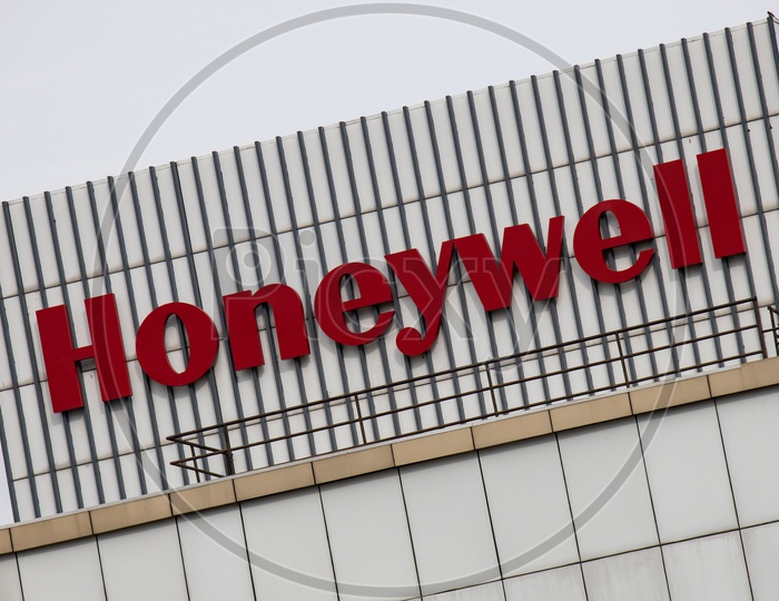 Honeywell Office,Financial District