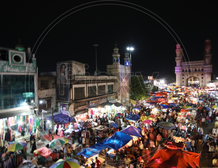 Busy Charminar Streets With Vendor Stalls In Randan  Ramzan Season