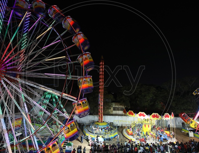 Giant Wheel In Exhibitions Fairs