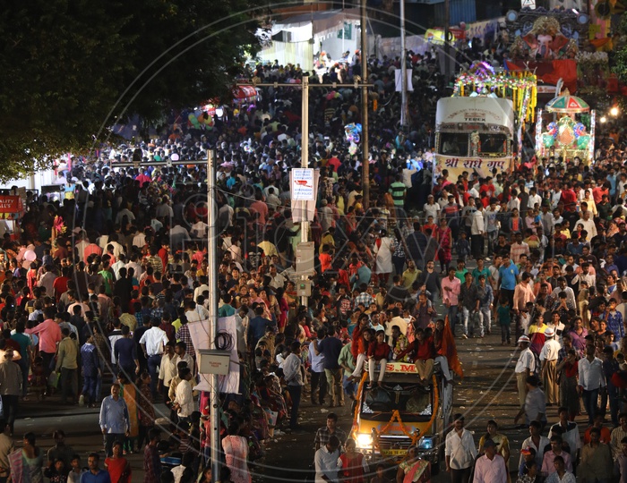 Crowd Filled Tank Bund roads During Ganesh Visarjan Nimarjan
