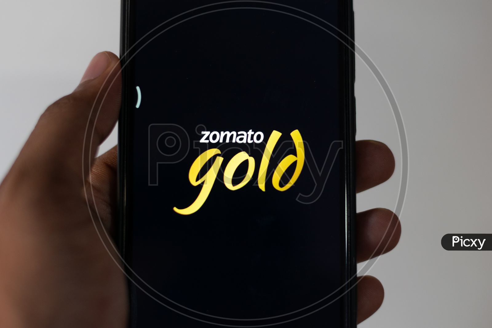 Using Zomato gold on smart phone