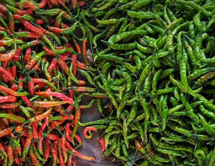 RED OR GREEN CHILLY