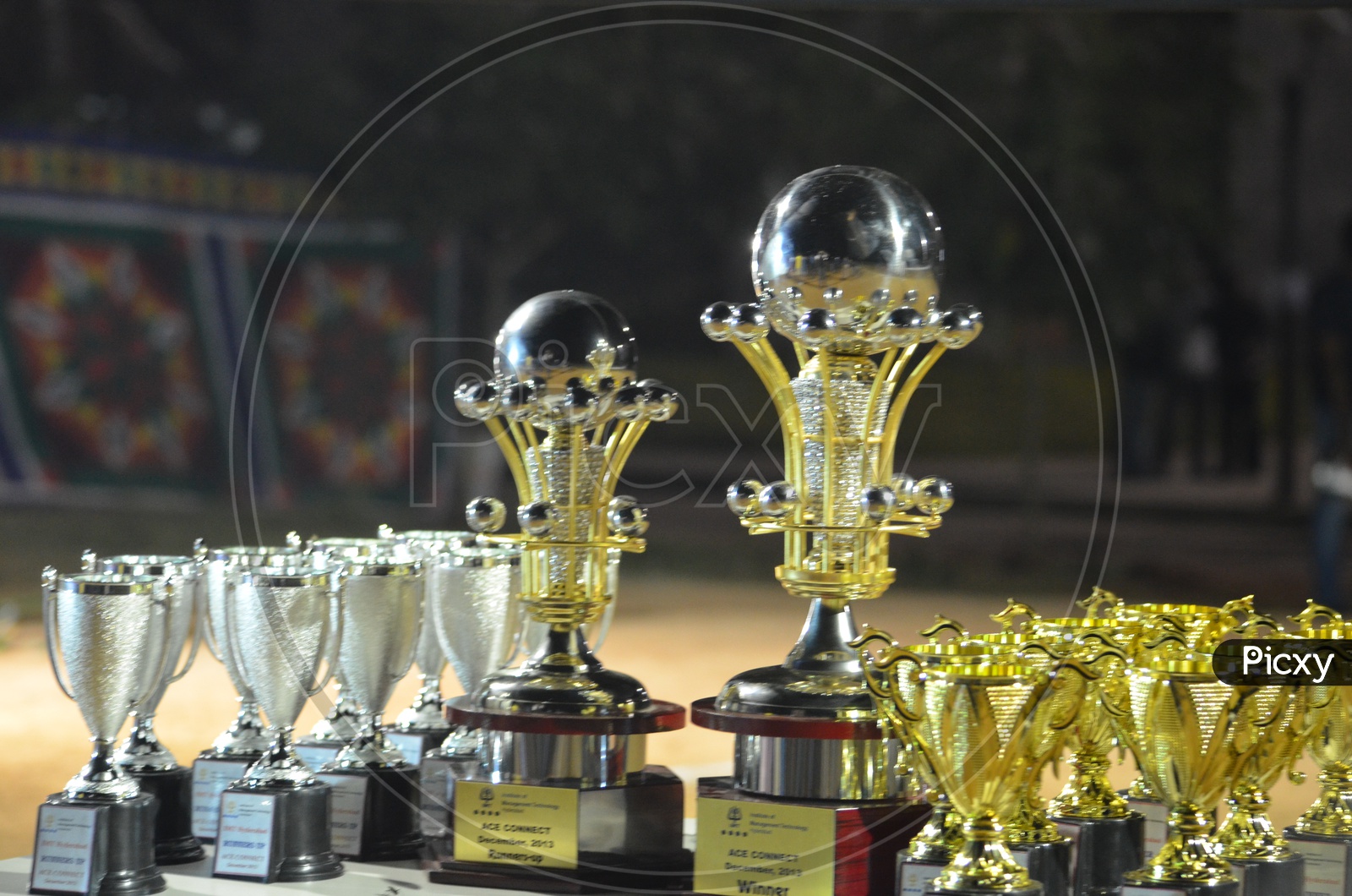 Image of Trophies Shields Awards For Sports Competition-VY648794-Picxy