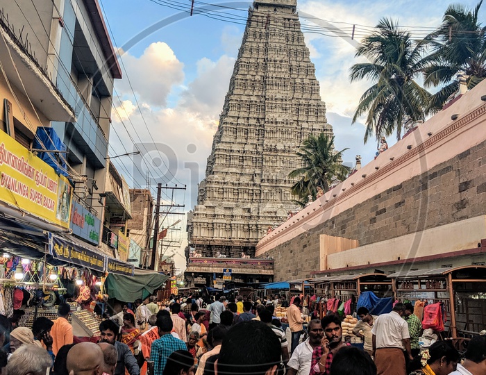 People moving at the streets of thiruvanamalai during giri pradakshanam