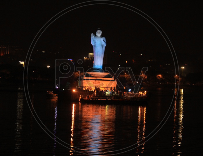 Buddha Statue In Hussain Sagar Lake  at Tank bund