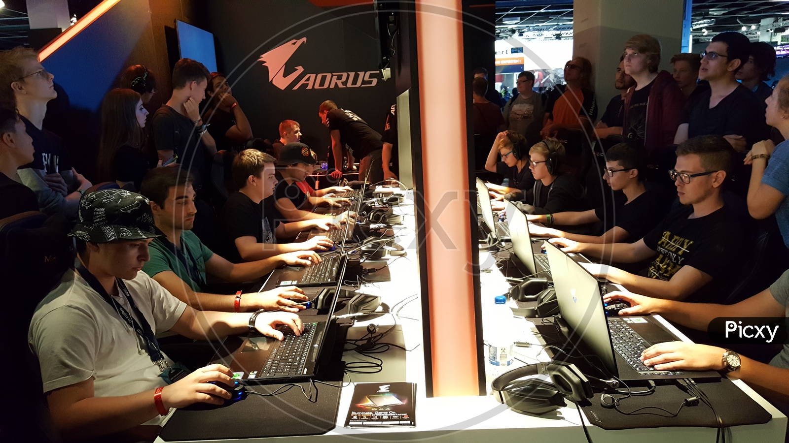 Gamer's using Aorus Gaming Laptop at Gamescom, Cologne