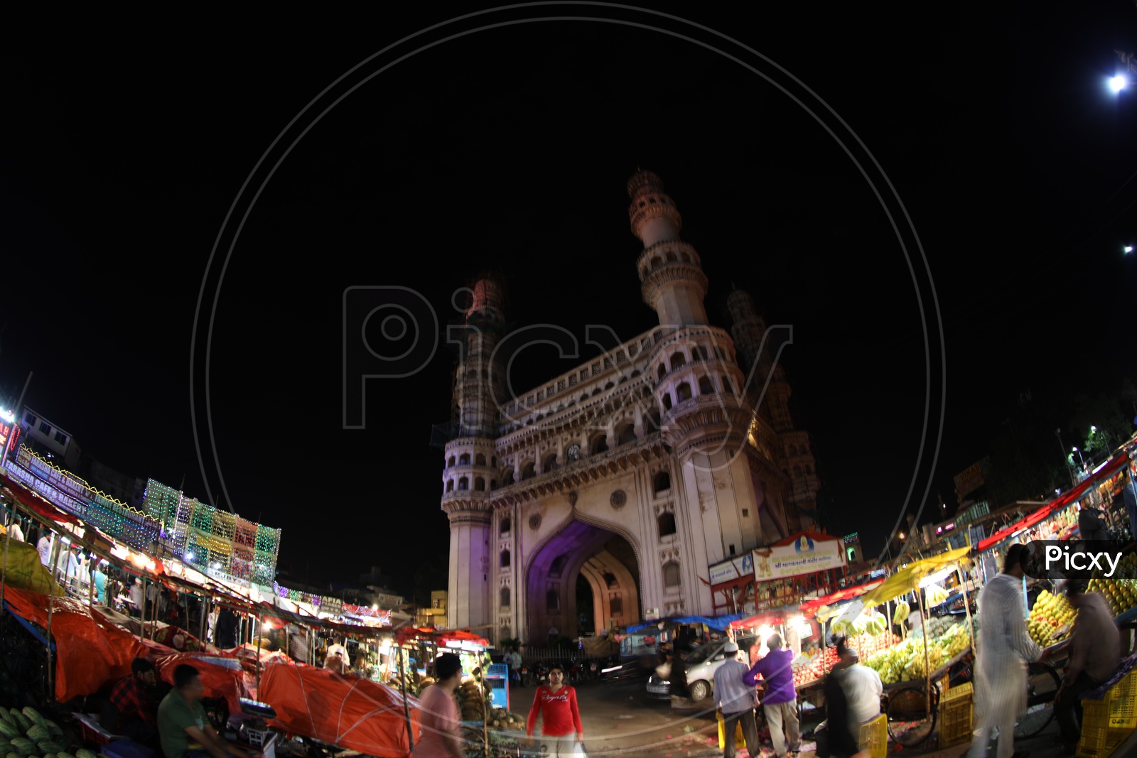 Busy Charminar Streets With Vendor Stalls During Ramzan Ramdan Season