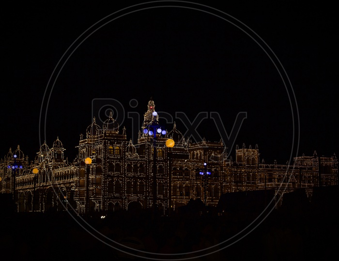 Mysore Palace lit up for Dussehra