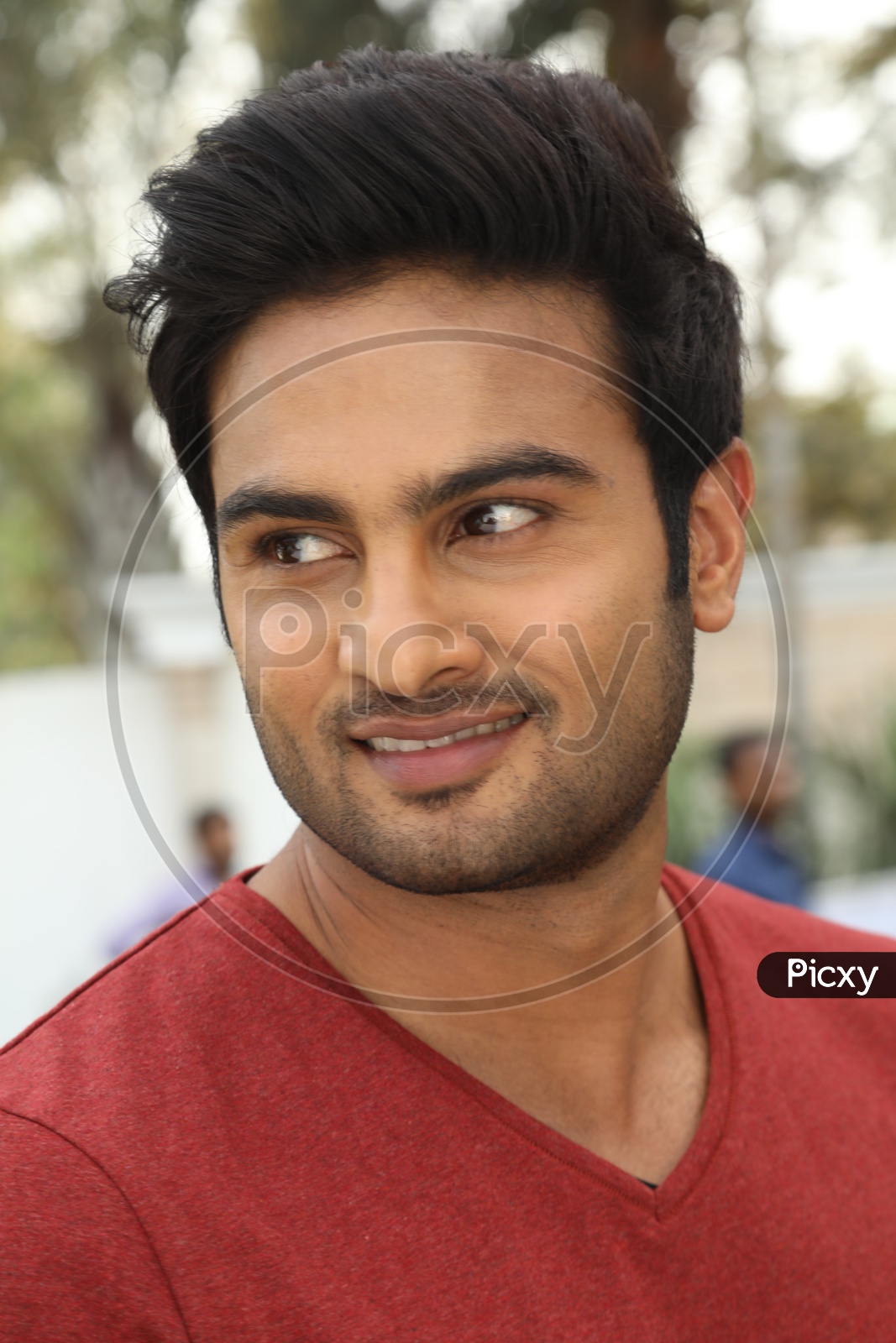 Sudheer Babu shows quirky use of hammer in the gym