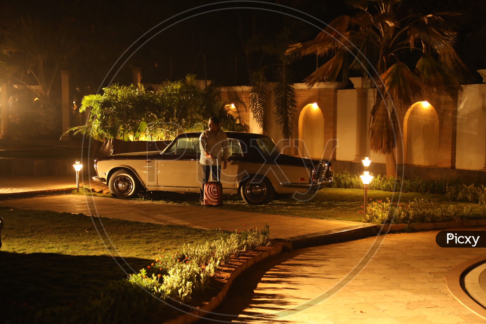 Image of Antique Car Parked In a House Lawn-RF047464-Picxy