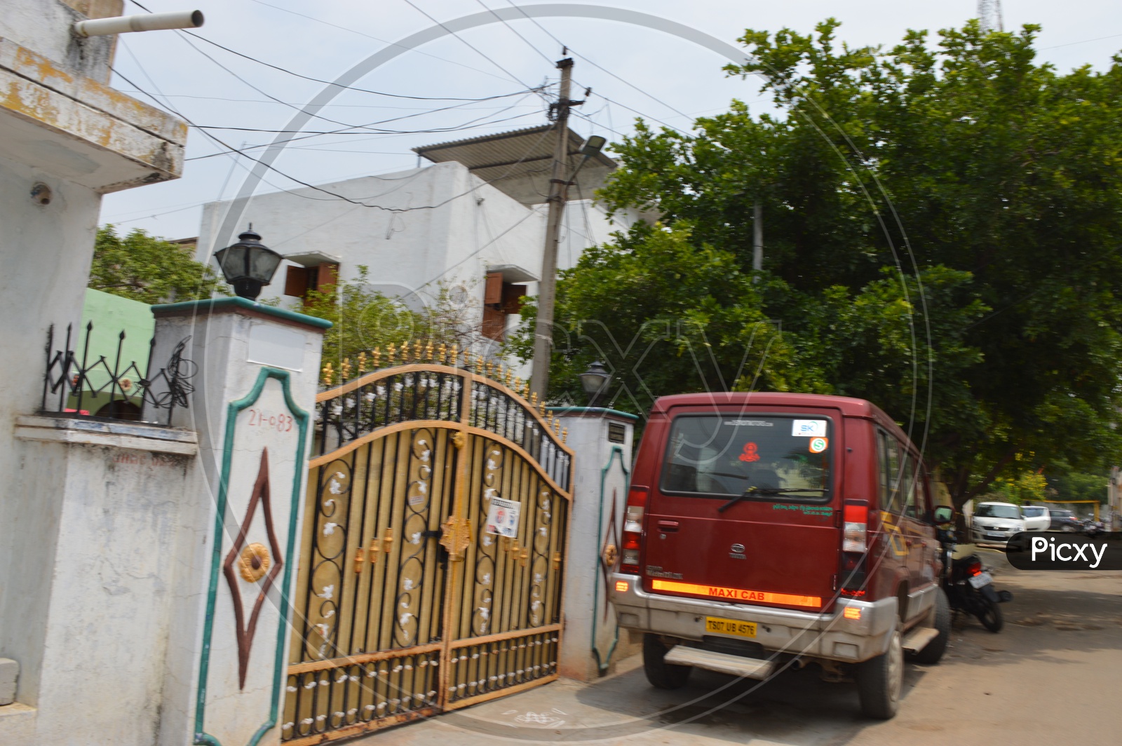 Image of Hyderabad Streets Covered with GreeneryAL373526Picxy