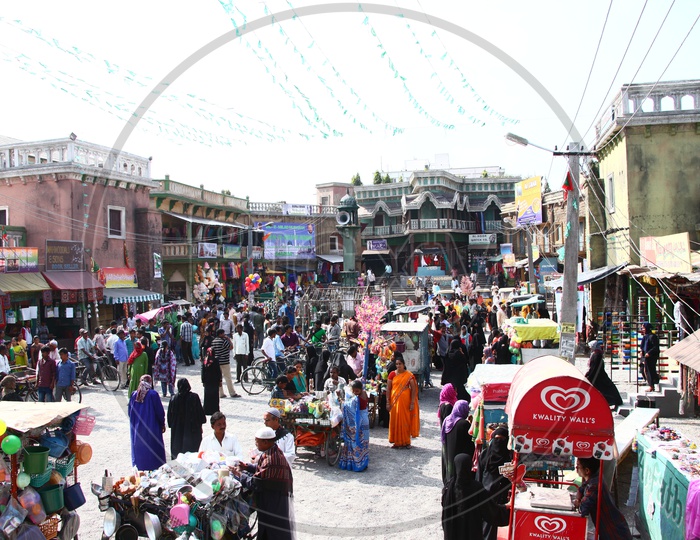 Busy vendor Street In Muslim Area